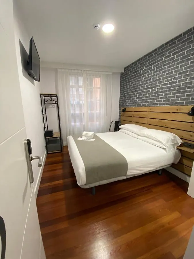 Casual Mardones Hotel Bilbao Guest house